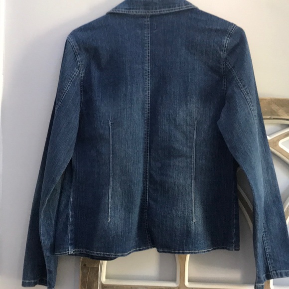 Blazer style jean jacket - Picture 2 of 3
